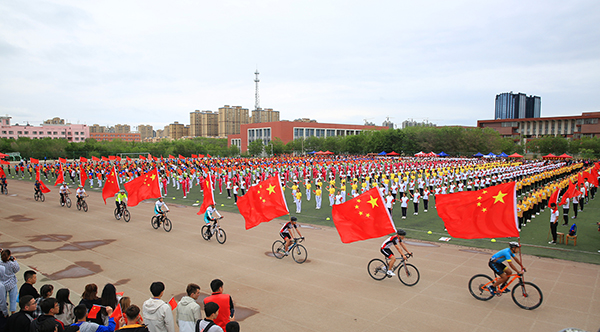 04F03CB3BE23FF2AFDF5CB6447F_3669BB4F_3C716.jpg?e= 04F03CB3BE23FF2AFDF5CB6447F_3669BB4F_3C716.jpg?e=